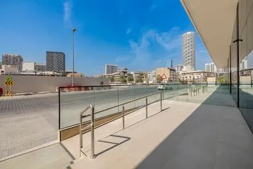 
            Shell and Core Retail | Spacious | Prime Location
         | Retail For Rent In 
            Binghatti Phoenix
        
