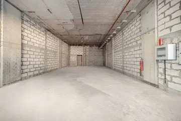 
            Best Location | High Foot Traffic | Huge Space
         | Retail For Rent In 
            Binghatti Phantom
        